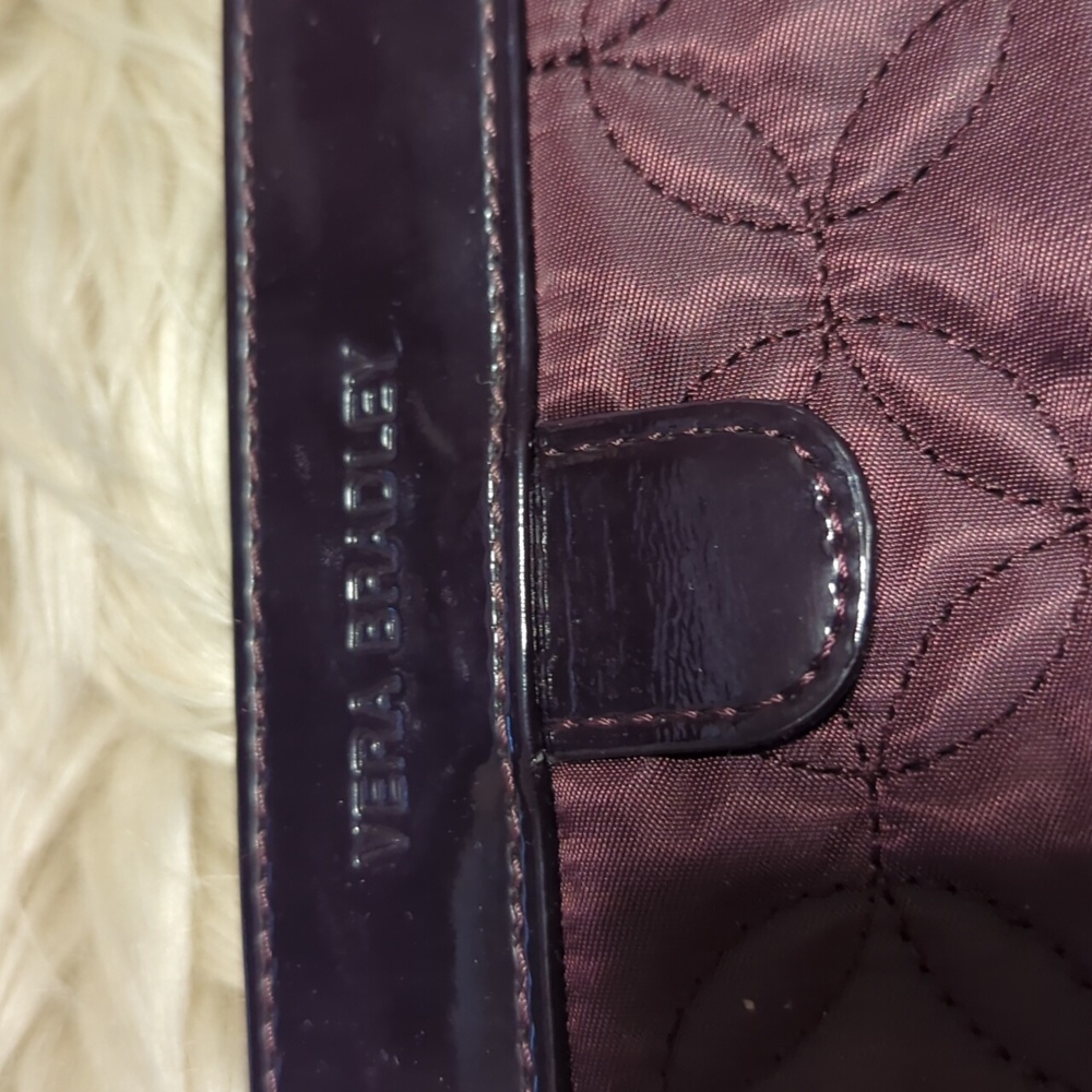 Plum purple Vera Bradley quilted clutch bag purse - Picture 2 of 6